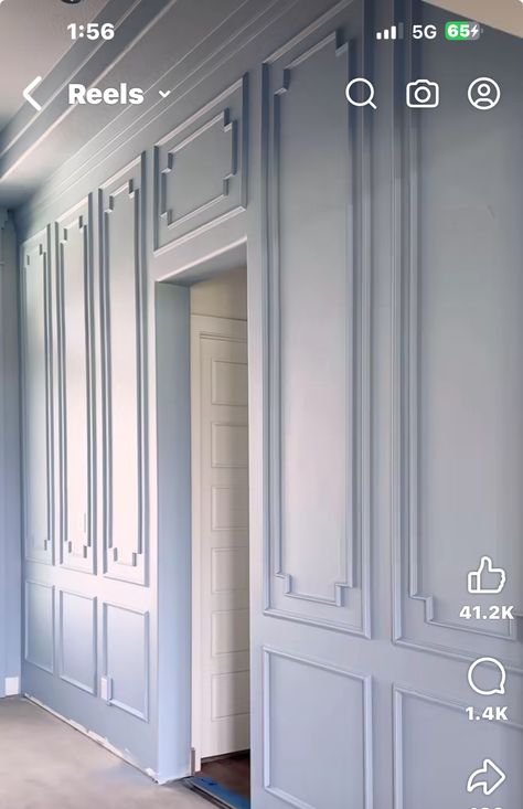 Light Blue Panelling, Light Blue Wainscoting, Light Blue Dining Room, Sky Blue Paint, Bedroom Revamp, Blue Painted Walls, Lacquered Walls, Painted Paneling Walls, Light Blue Walls