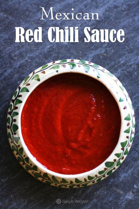 Mexican Red Chili Sauce, Sauce For Tamales, Mexican Red Chili, Tamale Sauce, Mexico Recipes, Chili Enchiladas, Red Chile Sauce, Chili Sauce Recipe, Low Carb Chili