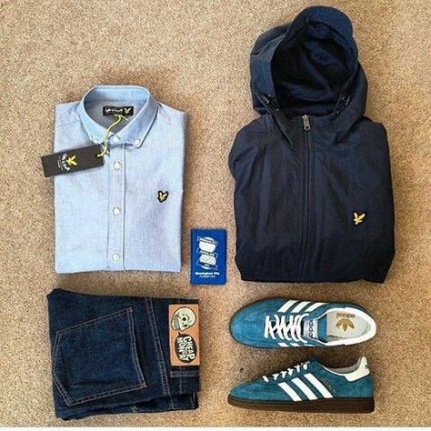 Lyle&Scott and Spezials - perfect for a City boy! Hooligan Clothing, Adidas Spezial Outfit, Football Casual Clothing, Clothing Labels Design, Casual Couture, Football Casuals, Adidas Retro, Casual Art, Football Fashion