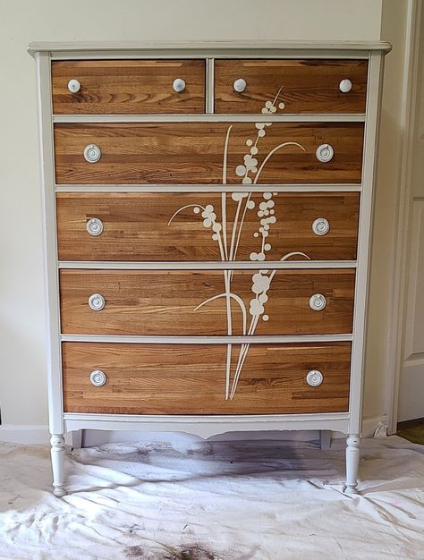 Refurbished Tall Dresser, Diy Old Furniture Makeover, Furniture Flipping Business, Upcycle Dresser, Diy Furniture Flip, Bedroom Cupboards, Refinishing Furniture Diy, Furniture Flip, Stencil Furniture