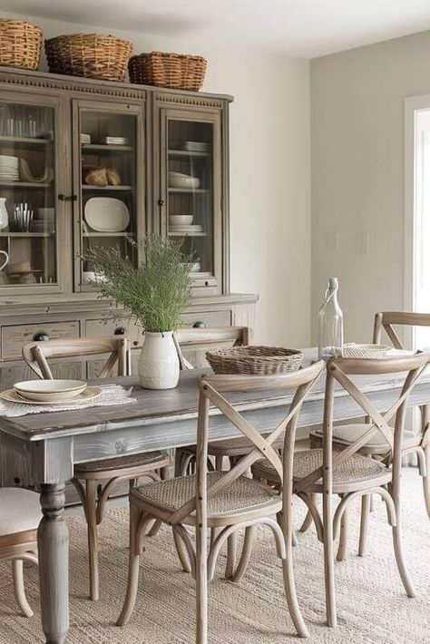 Rustic Dining Room Ideas Farmhouse Style, Cottage Core Dining Room Ideas, Rustic Dining Room Decor Ideas, Cozy Cottage Dining Room, French Farmhouse Dining Room, Rustic Dining Room Ideas, Dining Room Design Farmhouse, Dining Room Decor Farmhouse, Dining Room Furniture Ideas