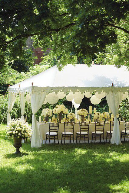 Marquee Decoration, Wedding Tent Decorations, Deco Champetre, Tent Set Up, Tent Decorations, Wedding Tent, Outdoor Wedding Reception, Outdoor Tent, Party Tent