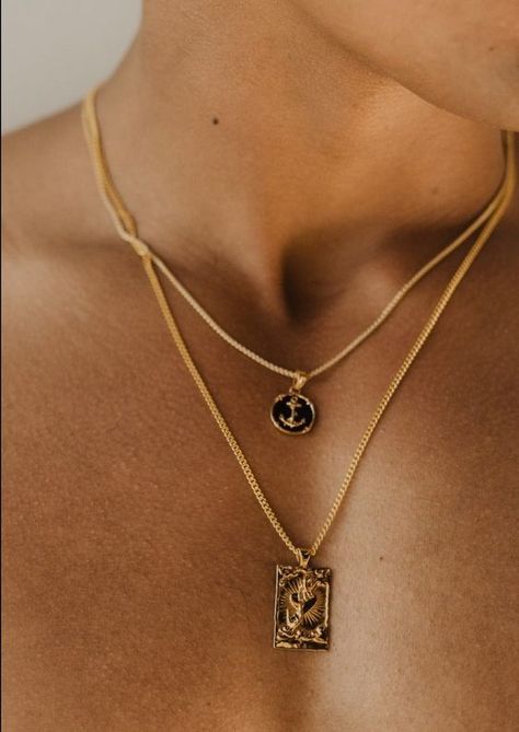 The article is very good. I 've already bought three more. Good quality comfortable and breathable Men S Jewelry, Mens Necklace Fashion, Mens Chains, Vintage Chain Necklace, Men Chain, Mens Gold Jewelry, Jewelry Men, Pure Love, Jewelry Studio