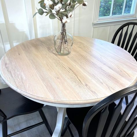 White Stained Table, White Washed Table Dining, White Gel Stain Over Oak Table, White Washing Dining Table, Whitewash Kitchen Table, Behr White Wash Pickling Stain, White Wash Dining Table, Whitewash Table, Table Renovation