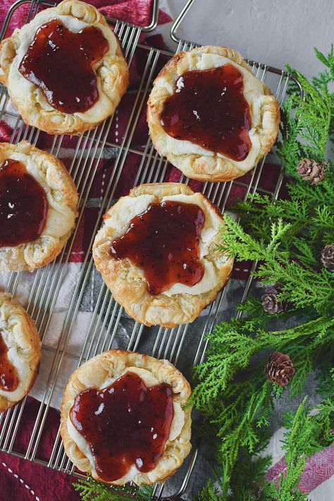 Berry Cream Cheese Danish, Sugar Plum Cheese Danish Recipe, Sugar Plum Danish Recipe, Sugar Plum Recipes Baking, Sugar Plum Danish Starbucks, Starbucks Sugar Plum Danish Recipe, Sugar Plum Dessert, Danish Flavors, Sugar Plum Cookies