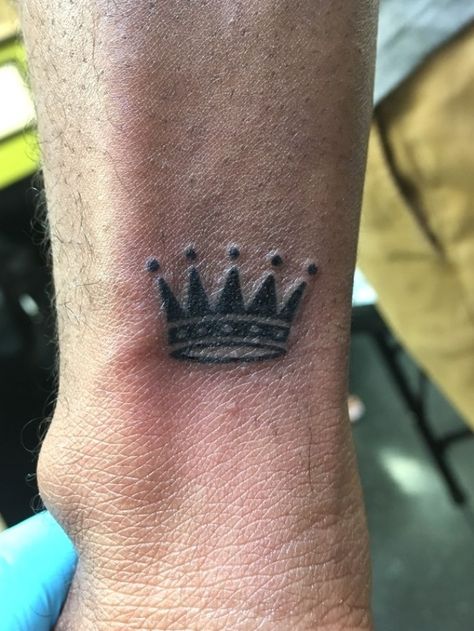 Small Crown Tattoos, Crown Hand Tattoo, Simple Crown Tattoo, Crown Tattoo Men, Small Crown Tattoo, Crown Tattoos, Side Wrist Tattoos, Small Crown, Crown Tattoo Design