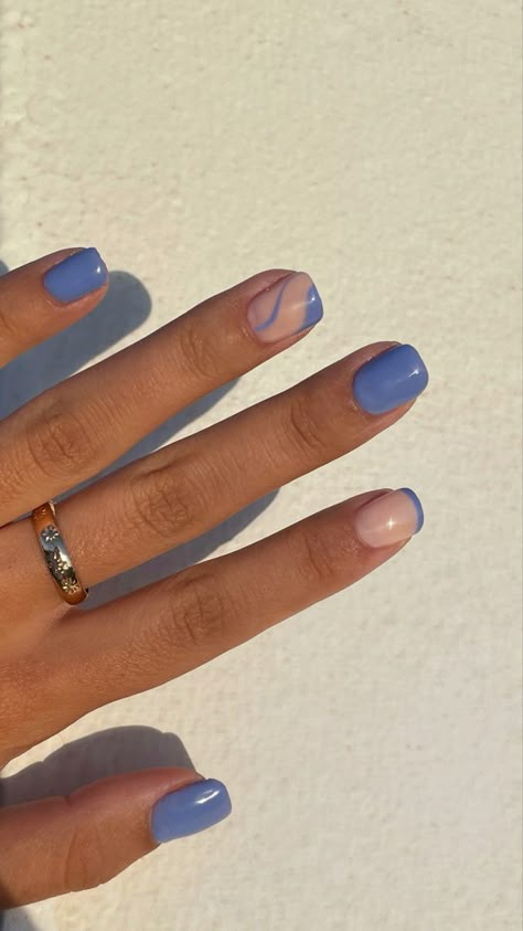 Blue Nail Designs Natural Nails, Blue Natural Nail Designs, Simple Beach Nails Gel, Nail Ideas Short Nails Summer, Shirt Blue Nails, Blue Short Summer Nails, Beach Nails Square Short, Short Nails For The Beach, Nail Ideas For Natural Short Nails