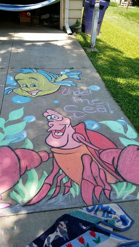 Ariel Chalk Art, Sidewalk Chalk Art Disney, Under The Sea Chalk Art, Moana Chalk Art, Chalk Art Ideas Disney, Tangled Chalk Art, Cartoon Chalk Art, Chalk Art Characters, Mermaid Chalk Art