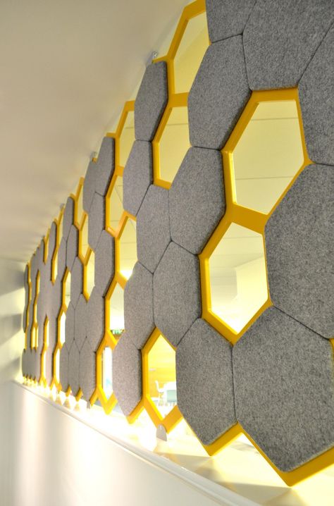 A new project using the Hiberform Hex-Acoustic panelling system, designed by Leo Scarff Tv Fal, Wall Paneling Diy, Wall Decoration Ideas, Wall Panel Design, Acoustic Design, Acoustic Wall Panels, Acoustic Wall, Interior Wall Design, Restaurant Interior Design