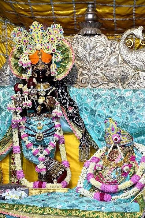 Radha Vallabh Ji Vrindavan Hd, Radhavallabh Vrindavan Wallpaper, Radha Vallabh Ji Vrindavan, Radha Vallabh Ji, Radhavallabh Ji, Radhavallabh Lal, Vrindavan Dham Images, Krishna Shiva, Radhe Govind