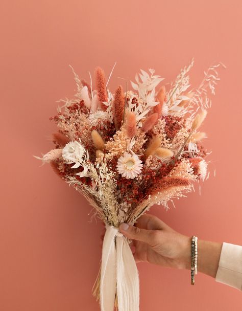 Pink Terracotta, Pretty Vase, Old Pink, Religious Wedding, Dried Bouquet, Shades Of Beige, Civil Wedding, Dried Flower Bouquet, Flower Bouquet Wedding