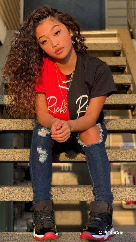 Bred 11 Outfit, Jordan Bred 11, Jordans 11, Family Face Claims, Outfits For High School, Fashion Blogger Poses, Jordan Bred, Bred 11, Black Baddies