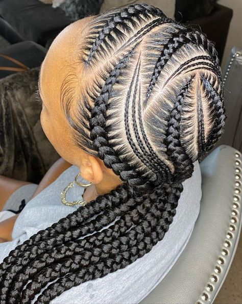 Feed-In Braids of Different Sizes 6 Feeder Braids, Two Layer Feed In Braids, Layer Feed In Braids, Four Braid, Layer Feed, Feeder Braids, Latest Hair Braids, Cornrows Natural Hair, Feed In Braids