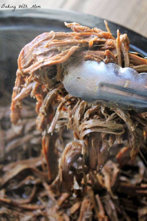 3 Ingredient Slow Cooker Shredded Roast Beef Shredded Roast Beef Recipes Crockpot, Roast Beef On A Bun, Shredded Roast Beef, Shredded Roast, Crockpot Shredded Beef, Shredded Beef Sandwiches, Lemon Trifle, Farmhouse Recipes, Slow Cooker Shredded Beef