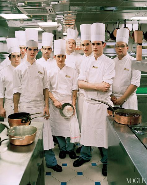 . Chef Pictures, New York Restaurants, The Ritz Paris, Paris Kitchen, Ritz Paris, Chef Styles, Michelin Star Chef, Restaurant Photography, Tim Walker