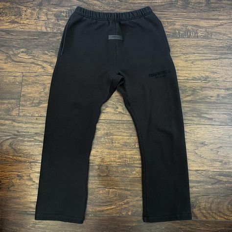 Fear Of God Sweatpants, Fear Of God Pants, Essentials Sweatpants, Sweats Pants, Essentials Pants, Black Essentials, Essentials Fear Of God, Black Sweats, Pants Streetwear