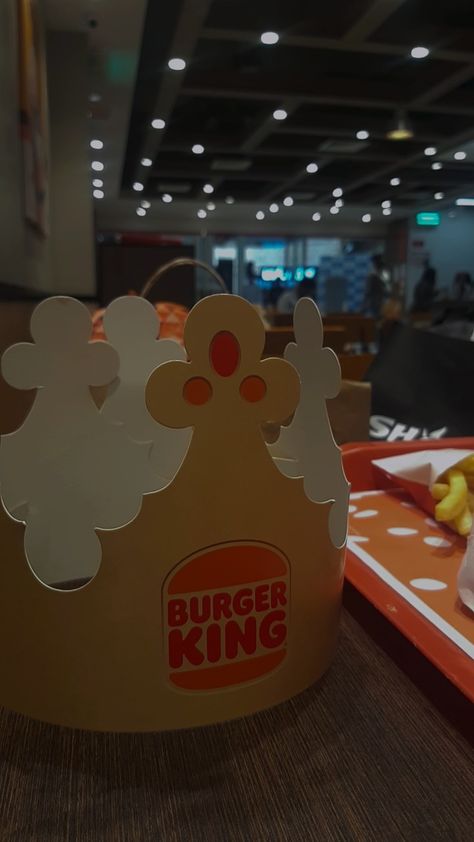 📍 Burger king Burger King Snap, Burger King Aesthetic, Mumbai Trip, King Picture, King Hat, Crown Aesthetic, Burger Places, Random Aesthetics, Snap Ideas