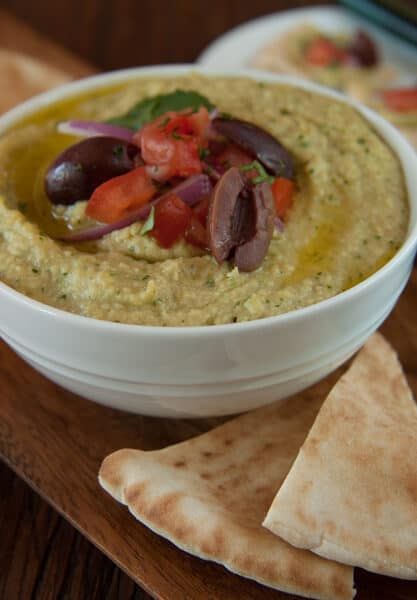 True Food Kitchen Recipes, Herb Hummus, Hummus Recipes, True Food Kitchen, Communal Table, Best Party Food, True Food, Hummus Recipe, Perfect Food