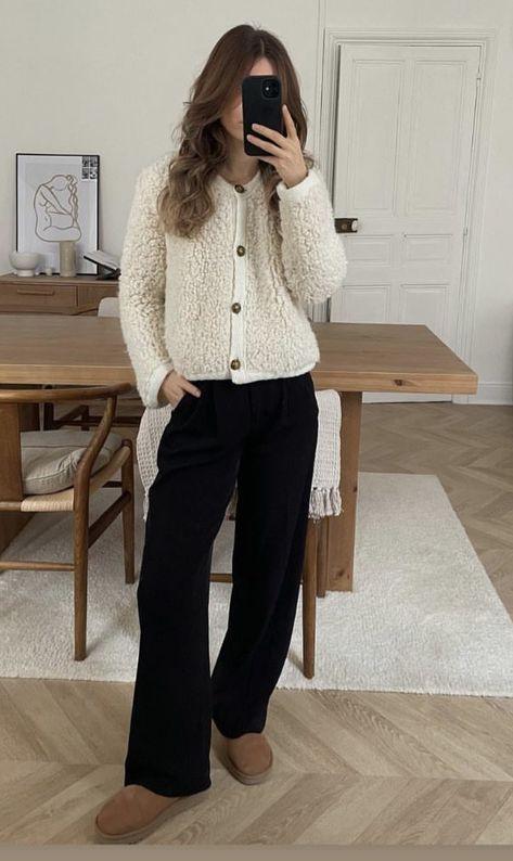 Teddy Cardigan Outfit, Chic Beige Collared Cardigan, Teddy Sweater Outfit, Fur Collar Cardigan Outfit, Chic Beige Knit Cardigan, Luxury Cozy Beige Cardigan, Sezane Cardigan Outfit, Tan Cardigan Outfit, Fall Modest Outfits