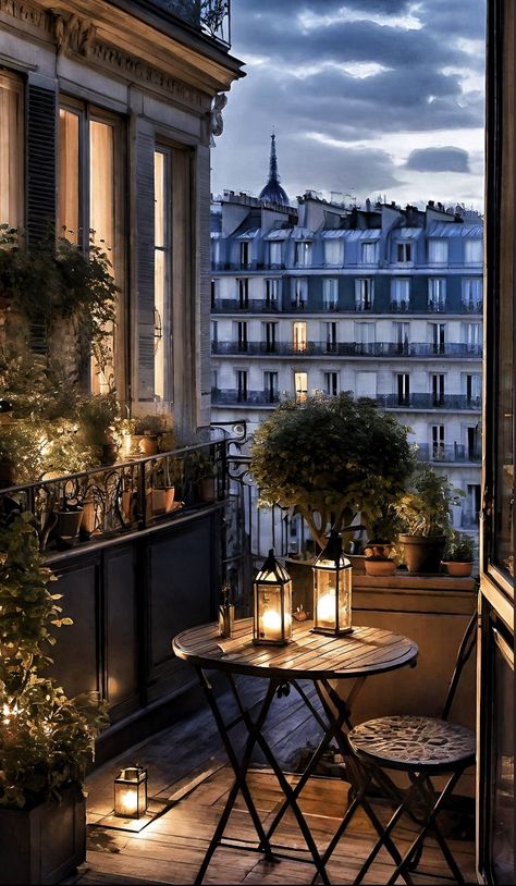 Paris Home Aesthetic, Balcony Proposal, Paris Terrace, Old Money Interior Design, Old Money Interior, Parisian Balcony, Paris Balcony, Classic Apartment, French Balcony