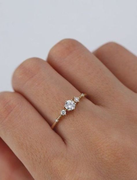 Expensive Wedding Rings, Small Engagement Rings, Cute Promise Rings, Jewellery Shops, Vintage Gold Engagement Rings, Russian Wedding, Dainty Engagement Rings, Cute Engagement Rings, Future Engagement Rings