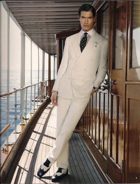 15 Ideal White Party Outfit Ideas for Men for Handsome Look Vintage Wedding Suits, White Party Outfit, Handsome Men Quotes, Ralph Lauren Menswear, White Suit, Outfit Trends, Ralph Lauren Purple Label, Wedding Suits Men, Summer Suits