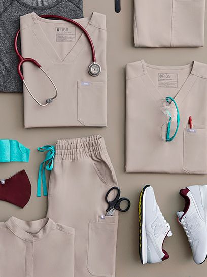 Brown Scrubs Uniform, Fig Scrubs Outfit, Scrub Ideas Medical, Scrubs Astethic, Figs Outfit Scrubs, Dentistry Scrubs, Scrub Uniform Ideas, Medical Uniforms Doctors, Scrubs Uniform Cute Fashion Styles