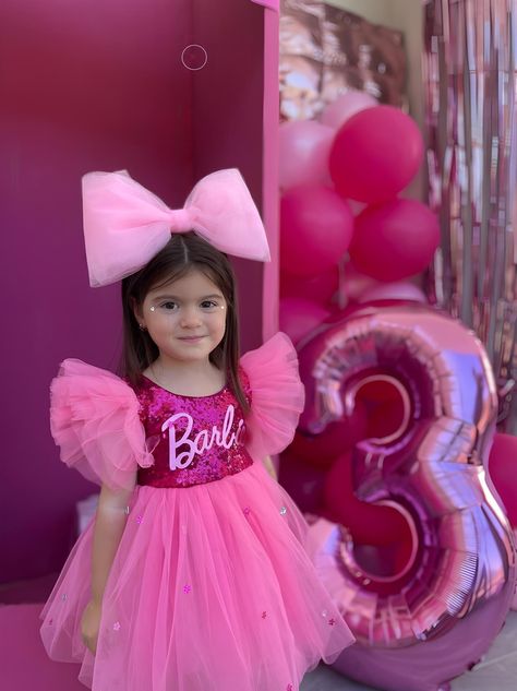 Barbie Outfits For Kids, Pink Sequined Tutu Dress For Birthday, Playful Tulle Tutu Dress For Birthday, Barbie Dress For Girls Kids, Hot Pink Tulle Dress, Barbie Birthday Shirt Kids, Pink Tutu Dress With Bow For Birthday, Birthday Tutu Dress, Barbie Pink Dress