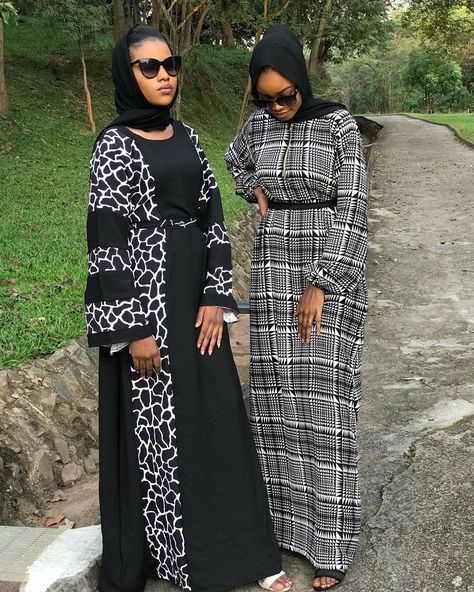 Shefong Dress, Jalabia Styles For Women, Ladies Long Dresses, Jalabia Styles, Habits Musulmans, Adventurous Life, Hijab Fashionista, African Fashion Skirts, Mode Turban