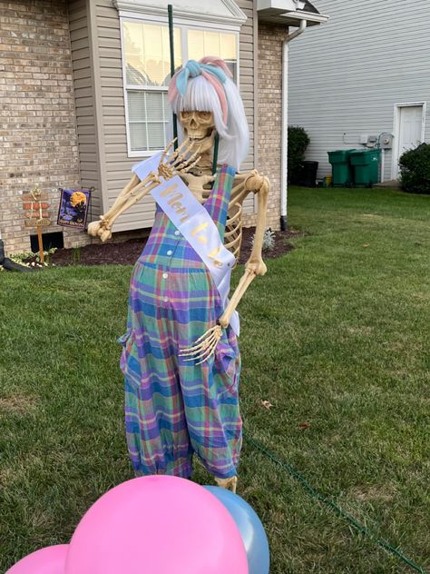 Skeleton Gender Reveal, Outdoor Skeleton, Fall Baby Shower Themes, Skeleton Decorations, Outdoor Display, Shower Themes, Baby Shower Fall, Fall Baby, Halloween Skeletons