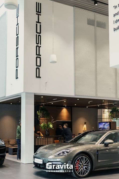 Porsche Showroom, Interior Construction, Cars Porsche, Garage Cafe, Show Room, Car Showroom, Showroom Design, Porsche Design, Design Interior