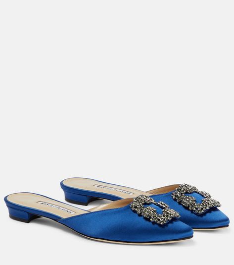 Designer Ballet Flats | Shop at Mytheresa Manolo Blahnik Shoes Flats, Manolo Blahnik Mules, Manolo Blahnik Maysale, Manolo Blahnik Flats, Manolo Blahnik Blue, Designer Ballet Flats, Manolo Blahnik Hangisi, High End Shoes, Spanish Fashion