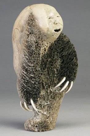 Transforming Figure by Manasie Akpaliapik 3d Inspiration, Ethnographic Art, Inuit Art, Prehistoric Art, Native American Artifacts, Ancient Sculpture, Animal Bones, Art Carved, Indigenous People