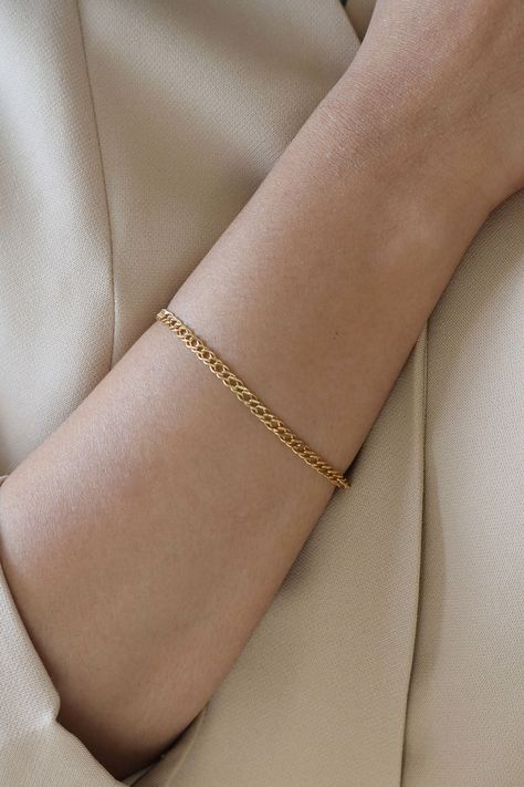 Heart Shaped Diamond Necklace, Gold Chain Bracelet, Solid Gold Bracelet, Bracelet Minimalist, Solid Gold Chains, Dainty Bracelet, Dope Jewelry, Gold Bracelet For Women, Classy Jewelry