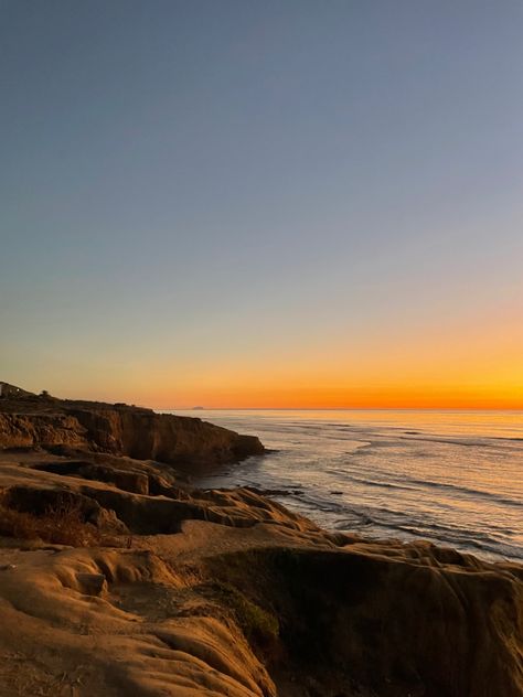 San Diego Aesthetic, Cali Sunset, San Diego Sunset, Sunset Cliffs San Diego, Poetry Aesthetic, Book Mood, Birthday 2023, Sunset Scenery, Sunset Cliffs