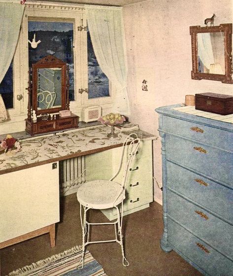 1950 Room Decor, 40s Room Aesthetic, 1950s Bedroom Aesthetic, 1950s Bedroom Ideas, 1950’s Bedroom, 40s Room, 50s Room Aesthetic, 50s Bedroom Aesthetic, Bedroom 60s