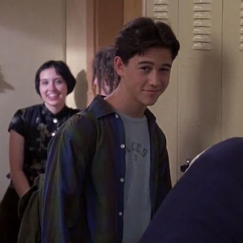 Josh Gordon, 90s Films, Stay Gold Ponyboy, Gordon Levitt, 10 Things I Hate About You, Joseph Gordon, Joseph Gordon Levitt, Stay Gold, Hottest Guy Ever