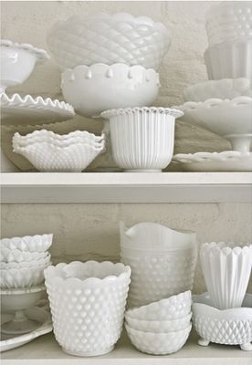 a classic collection of milk glass Glass Wedding Centerpieces, Milk Glass Wedding, Milk Glass Collection, White Dishes, Wedding Vintage, Davao, Glass Vases, World Of Interiors, White Milk Glass