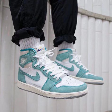 Shift your sneaker collection to another gear and cop the Jordan 1 Retro High Turbo Green. This AJ 1 sports a white upper with green accents, green Nike “Swoosh”, white midsole, and green sole. Jordan 1 Retro High Turbo Green, Jordan 1 Turbo Green, Green Jordans, Jordan 1 Outfit, Turbo Green, Air Jordan 1 Outfit, Nike Casual, Cheap Jordan Shoes, Jordan Outfit