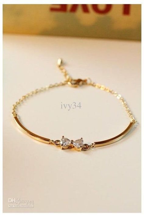 Gold Bracelet Simple, Gold Jewelry Simple Necklace, Jewelry Bracelets Gold, Gold Bride Jewelry, Gold Rings Fashion, Bracelets Gold, Gold Ring Designs, Bangles Jewelry Designs, Gold Jewelry Simple