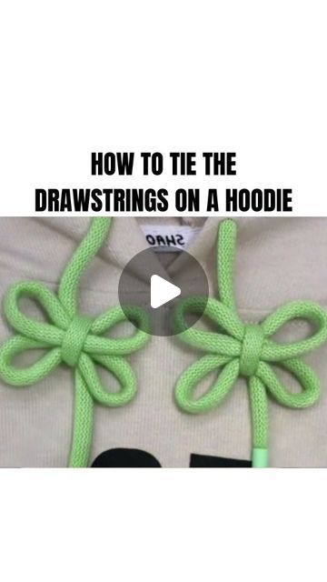 Hoodie Drawstring Knot, Tying Hoodie Drawstrings, Hoodie String Ideas, How To Tie Hoodie Strings, Drawstring Knots, Pork Roadt, Hoodie Hacks, Folding Sweaters, Ghost Strawberries