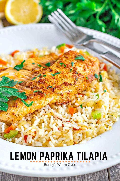 Lemon Paprika Tilapia with a rice side dish. Lemon Pepper Tilapia, Tilapia Recipes Easy, Seafood Salads, Cabbage Side Dish, Fish Dinners, Rice And Vegetables, Seafood Meals, Baked Cabbage, Grilled Seafood Recipes