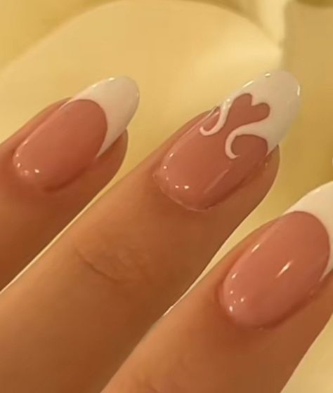 Aesthetic Nails Prom, Valentines Day Nails On Natural Nails, Short Soft Nails, Cute Simple Valentines Nails Almond, Soft Girl Nails Acrylic, Spring Training Nails, Aesthetic Nail Inspo Acrylic, Waitress Nails, Soft Girl Aesthetic Nails