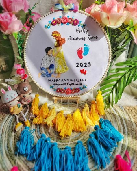 Customized handmade baby shower embroidery hoop 💖 Customized handmade hoops.. Dm us for order 🎁 . . . Baby Shower Embroidery Hoop, Baby Shower Embroidery, Hoop Embroidery, New Born Baby, Embroidery And Stitching, Handmade Baby, Happy Anniversary, Embroidery Hoop, Stitching