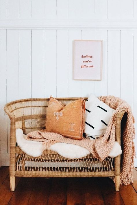 entryway #home #style Minimal Decor, Styl Boho, Boho Interior, Rattan Furniture, Style At Home, Wicker Furniture, White Wall, Home Fashion, Home Decor Inspiration