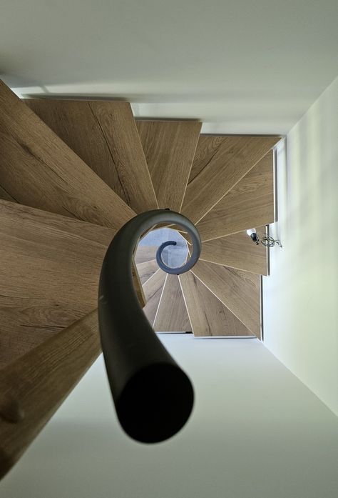 INTELLIGENT STAIRCASE SOLUTIONS WITH SMALL SPACE REQUIREMENTS - Space-saving staircases - stairs & interior design for your home Under Spiral Stairs Ideas, Space Saving Staircase Ideas, Spiral Staircase Ideas Small Spaces, Stairs Small Space, Steep Stairs Solution, Stairs For Tight Spaces, Stairs Interior Design, Wood Spiral Staircase, Stairs For Small Spaces