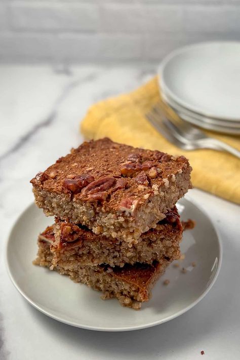 Oatmeal Savory, Daniels Diet, Quinoa Breakfast Bake, Quinoa Desserts, Daniel Diet, Breakfast Quinoa, Pumpkin Quinoa, Daniel Fast Recipes, Pumpkin Pecan Pie