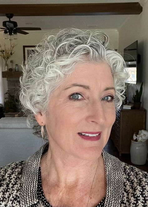 Mid Length Curly Hairstyles, Short Permed Hair, Short Curly Hairstyles For Women, Short Wavy Haircuts, Curly Pixie Hairstyles, Short White Hair, Medium Length Curly Hair, Grey Curly Hair, Permed Hair