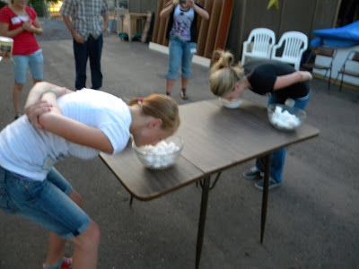 Birthday Party Games For Teens, Party Games For Teens, Teenager Party, Youth Groups, Youth Games, Youth Group Games, Minute To Win It Games, Birthday Party Activities, Bachelorette Games