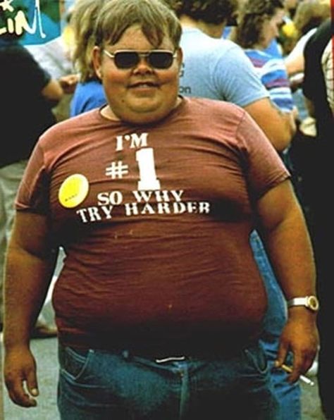 Fat boy in T-shirt I'm #1 so why try harder ~ Awkwardly Funny Family Photos Bodybuilding Humor, Funny Photos Ideas, Funny Family Photos, Walmart Photos, Why Try, Birthday Quotes For Best Friend, Fat Boy, Gym Memes, Family Humor